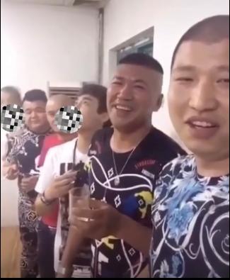 快手抖音网红黑料在哪里找的啊,_二驴带货翻车事件_二驴KS粉丝驴家军