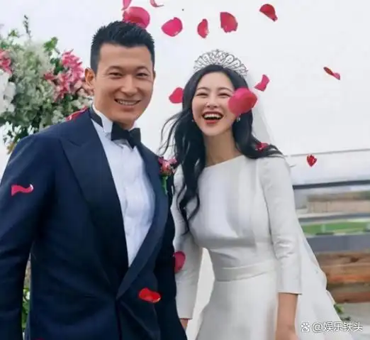 事业家庭双丰收明星_演艺圈天生富贵相女星_旺夫面相的女明星