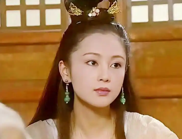 旺夫面相的女明星_天生富贵相女星_景甜郭晶晶刘亦菲朱珠许晴陈红