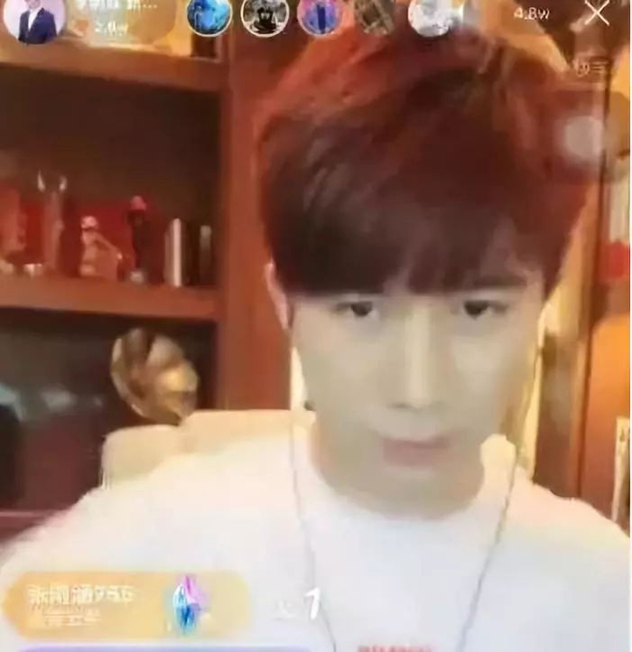 李明霖和网红撕逼3个月，想过娱乐圈会怎么看他弟弟李宏毅吗？